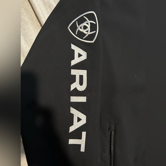 Ariat Shell Coat - Picture 2 of 4